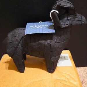 Mikasa Resin Ram Black Matte. NEW